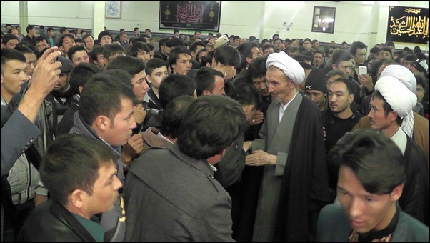 حضور مرجع عالیقدر در گردهمایی عزاداران رسول‌الله(ص) و امام حسن مجتبی(ع)